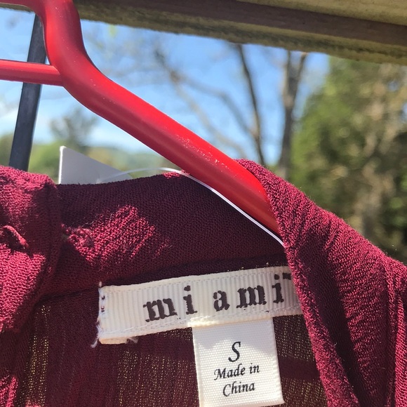 Super cute romper!🌟 - Picture 3 of 5